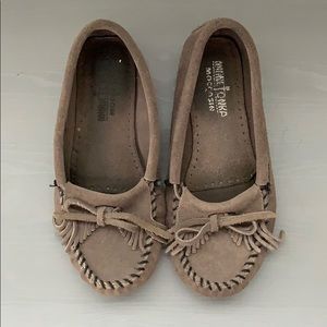 Minnetonka Kilty Moccasins, size 7